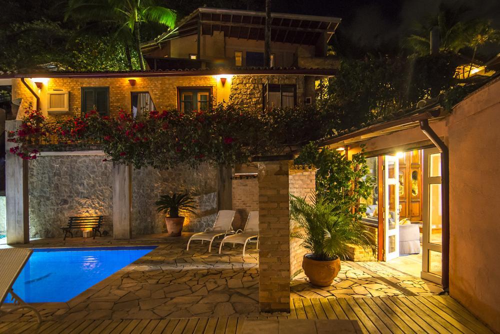 Hotel Pousada Maison Joly Ilhabela Buitenkant foto