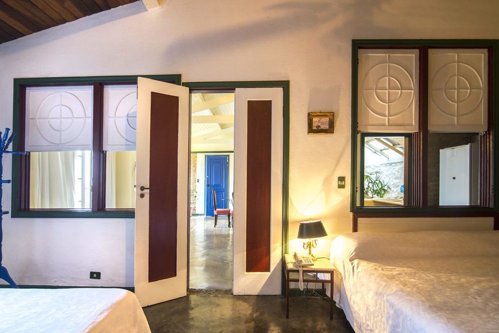 Hotel Pousada Maison Joly Ilhabela Buitenkant foto