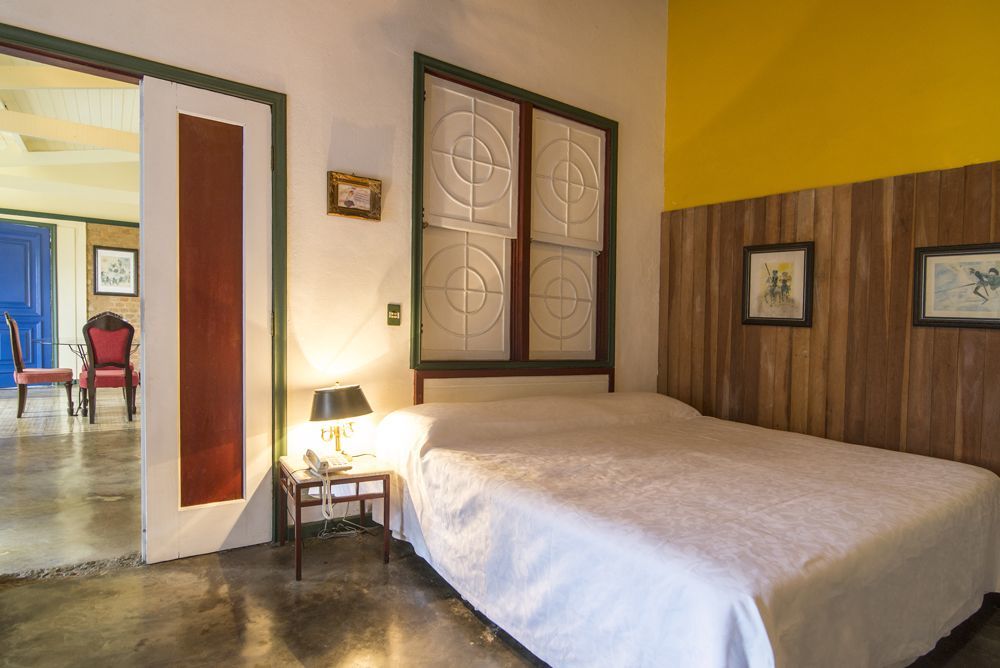 Hotel Pousada Maison Joly Ilhabela Buitenkant foto