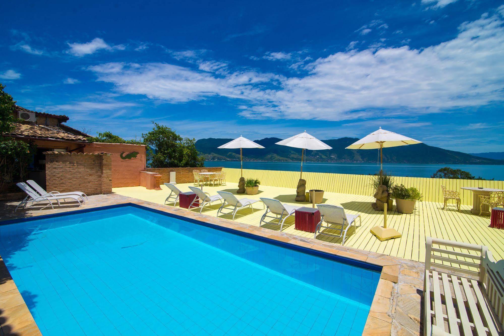 Hotel Pousada Maison Joly Ilhabela Buitenkant foto
